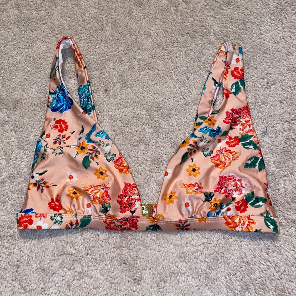 Boys and Arrows triangle bikini top. Size M